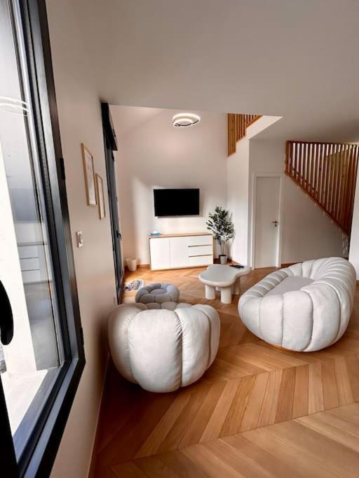 Maison Cosy, Grand Paris, A 3 Minutes Du Metro วีลุชวีฟ ภายนอก รูปภาพ